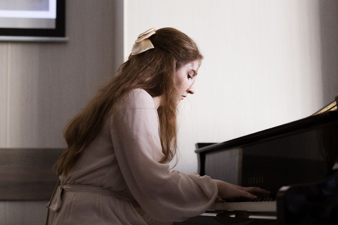 знаменитости, школы,