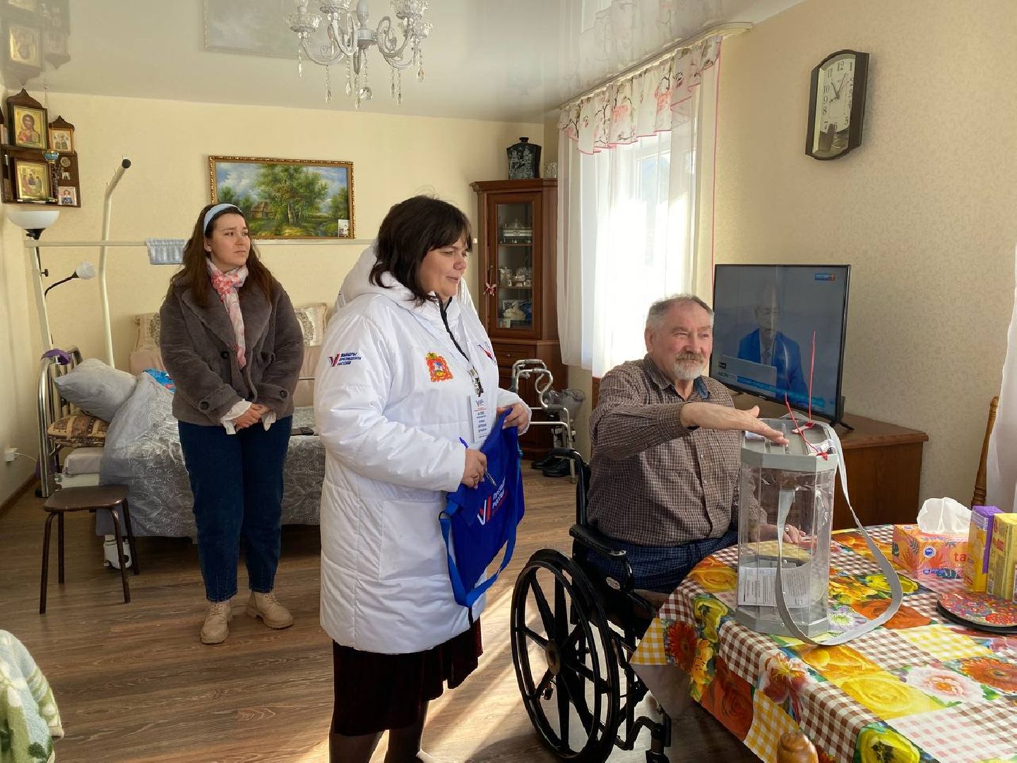 чехов, выборы президента, голосование на дому, инвалид, военнослужащий, выборы 2024, выборы президента 2024, выборы президента россии,