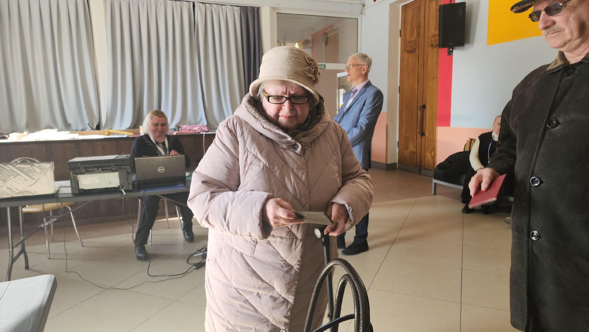 кашира, кдц родина, выборы 2024, голосование, Людмила Маковская, художница, аквалерист,