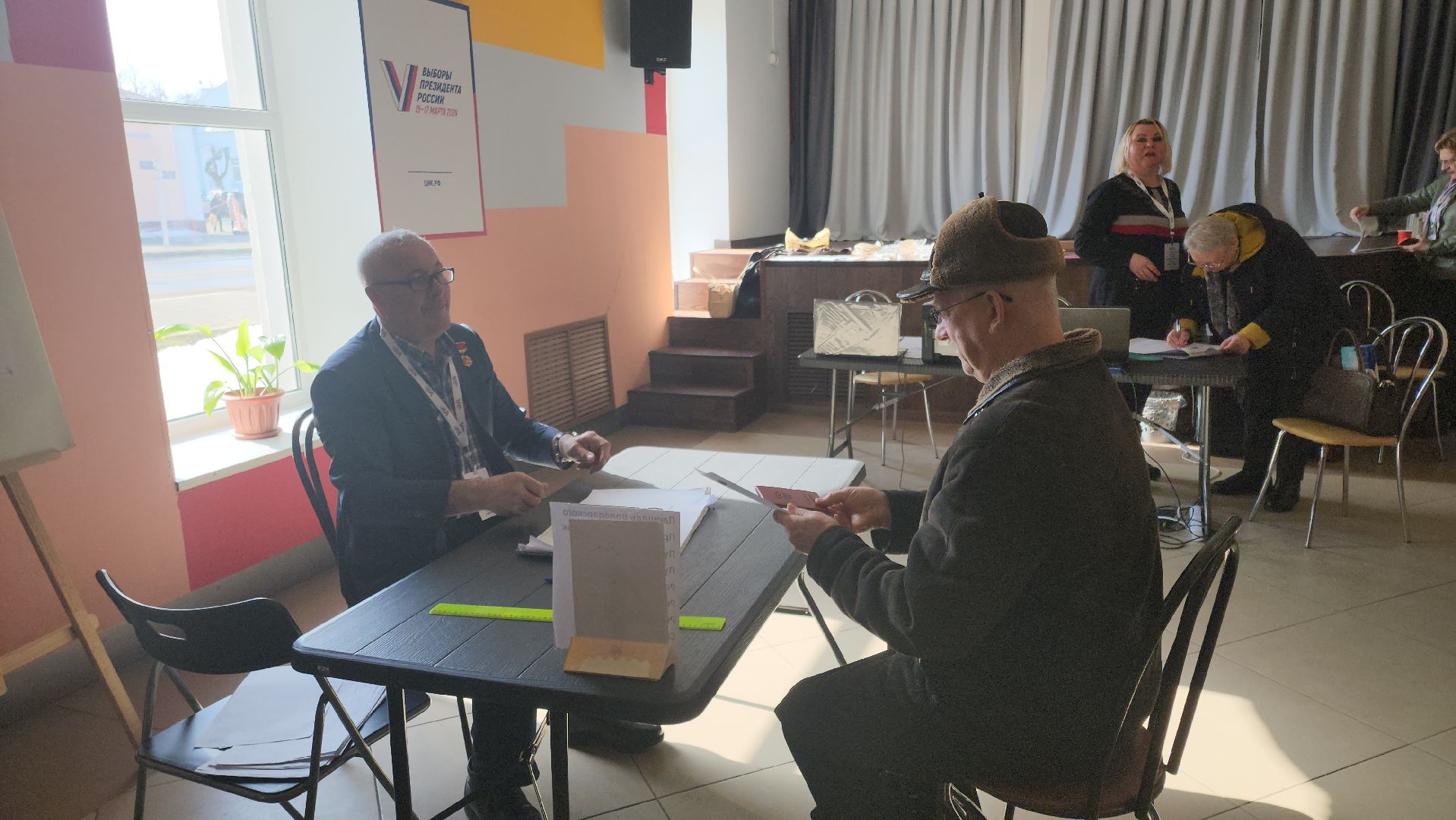 кашира, кдц родина, выборы 2024, голосование, Людмила Маковская, художница, аквалерист,