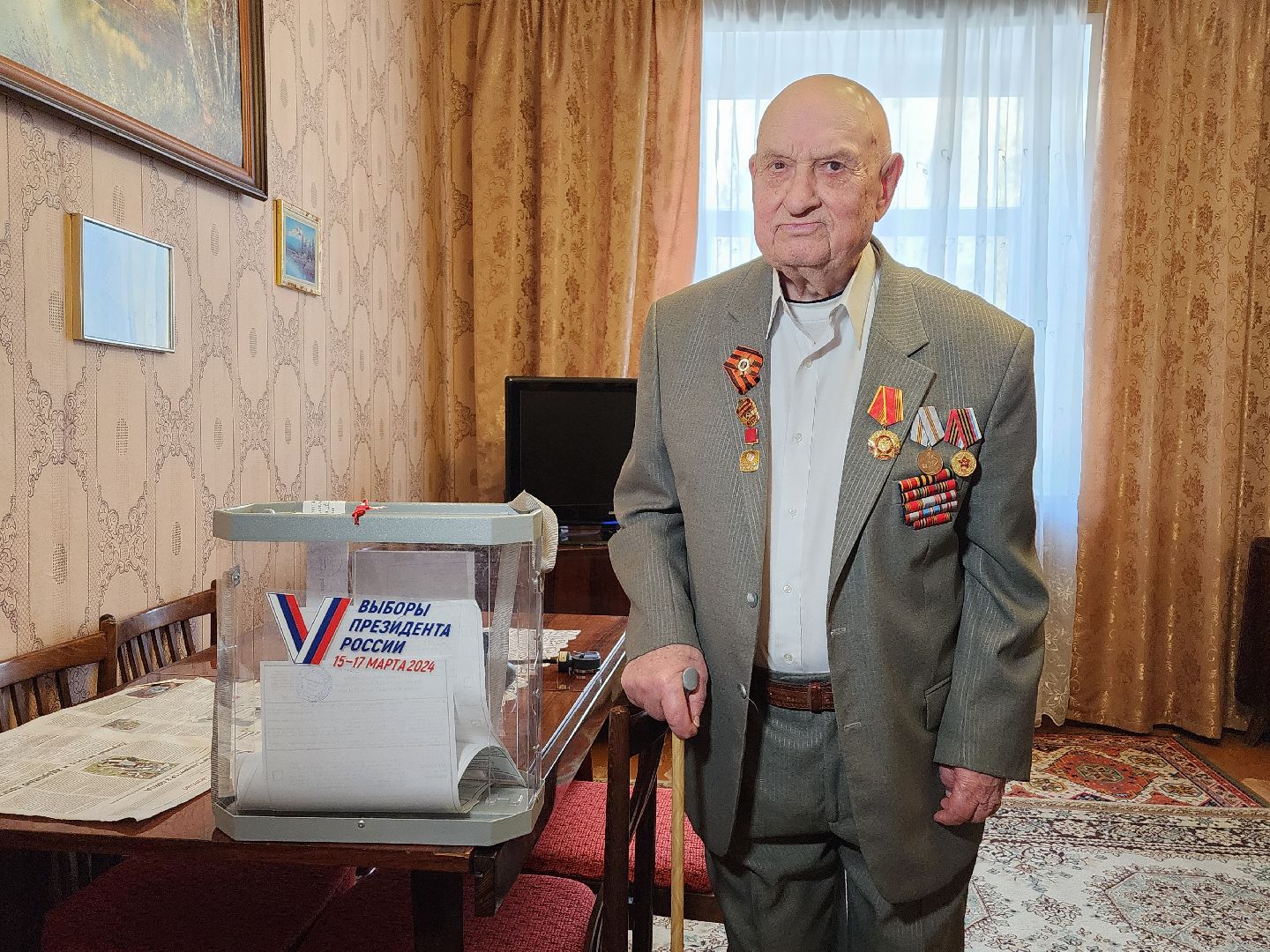 воскресенск, выборы президента 2024, голосование на дому, ветеран, жители, выборы 2024, выборы, выборы президента, выборы президента россии,