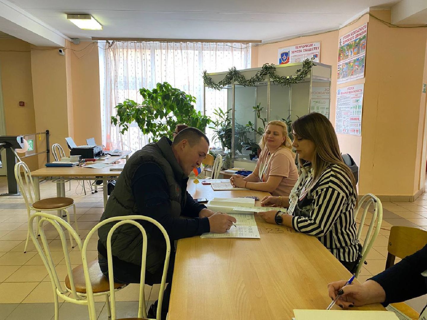 чехов, выборы президента, олимпийский чемпион, денис лебедев, школа, бокс, выборы, выборы 2024, выборы президента 2024, выборы президента россии,