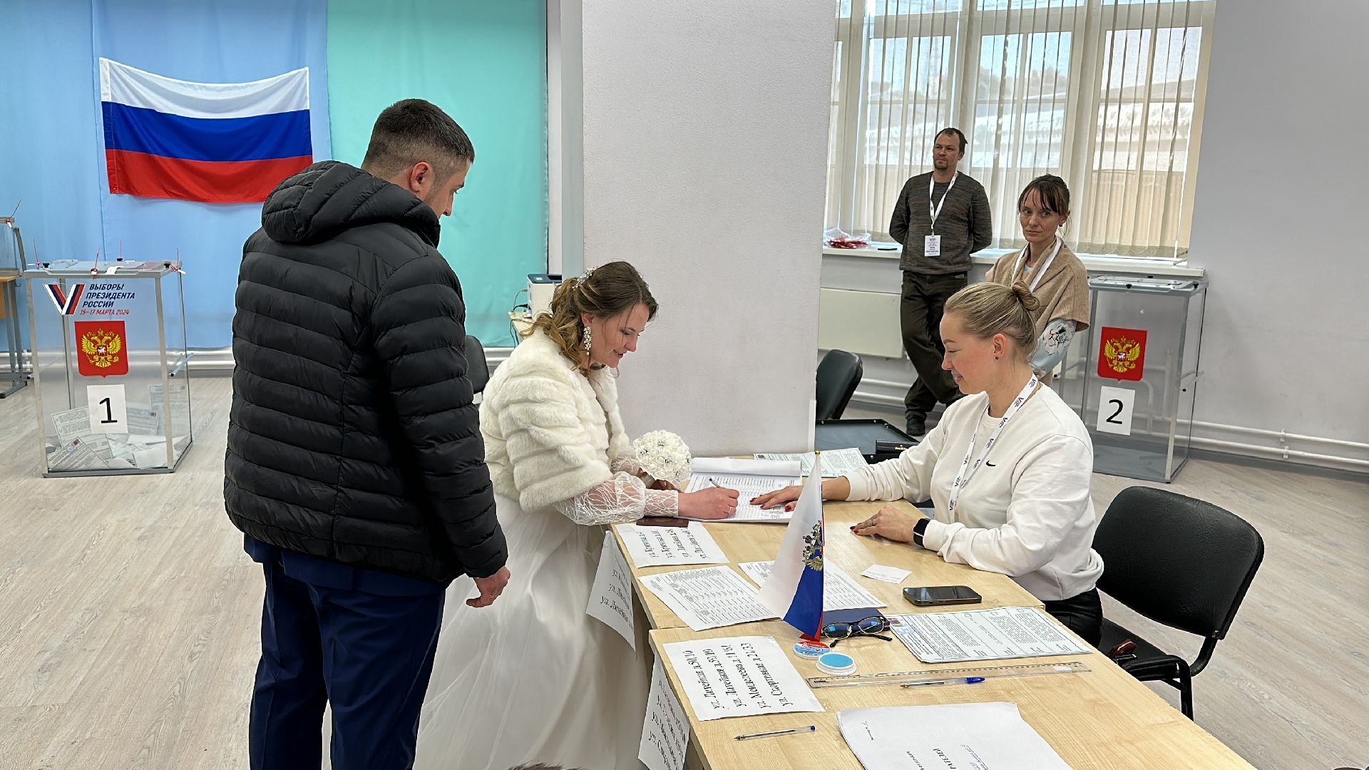 Клин, общество, люди, свадьба, выборы, голосование, выборы президента 2024,