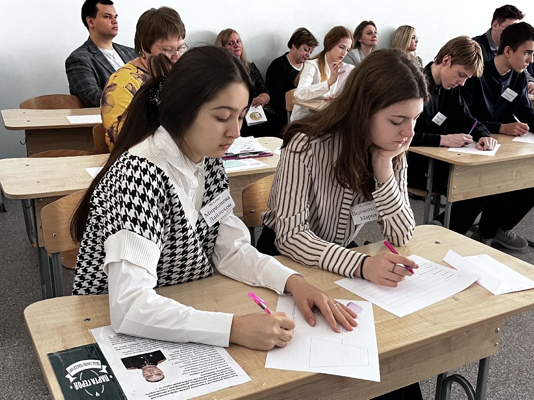 Верея, Наро-Фоминск, Наро-Фоминский городской округ. школьная жизнь,. образование методический автобус