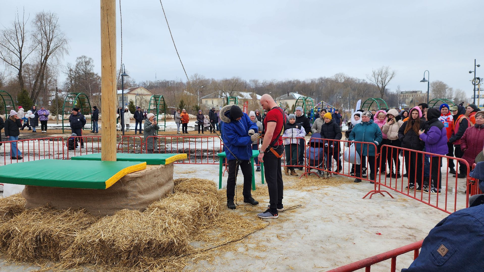 Солнечногорск, Масленица, Призы, Озеро Сенеж,
