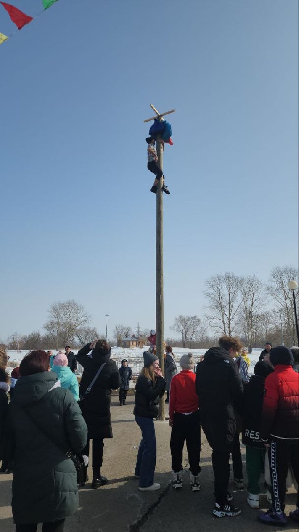 Серебряные Пруды, ПКиО Серебряный, парк Серебряный, Широкая Масленица, столб с подарками, масленичный столб, Узуново,