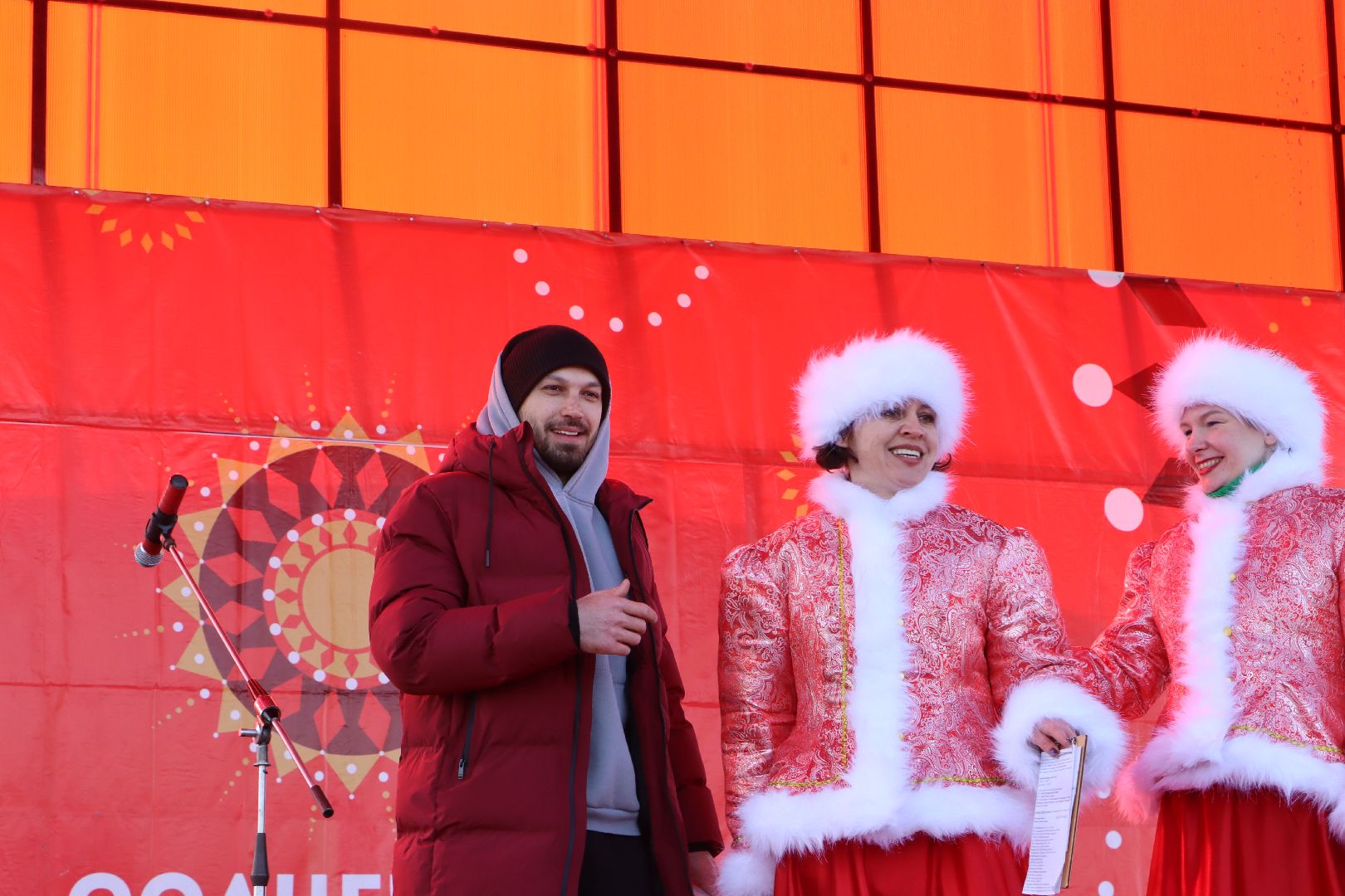 Серебряные Пруды, ПКиО Серебряный, парк Серебряный, Широкая Масленица, столб с подарками, масленичный столб, Узуново,