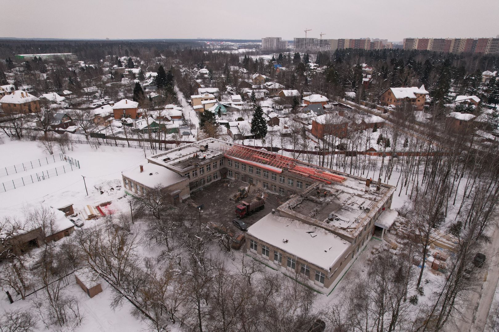 видео с коптера, школа,