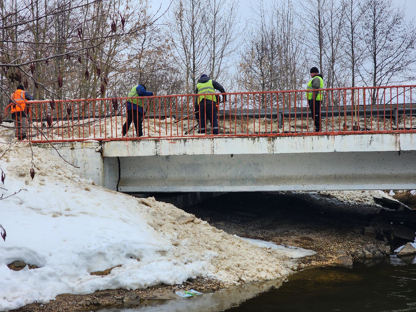 мосавтодор, шатура, очистка мостов, жкх и благоустройство, жкх подмосковье, уборка снега и наледи,