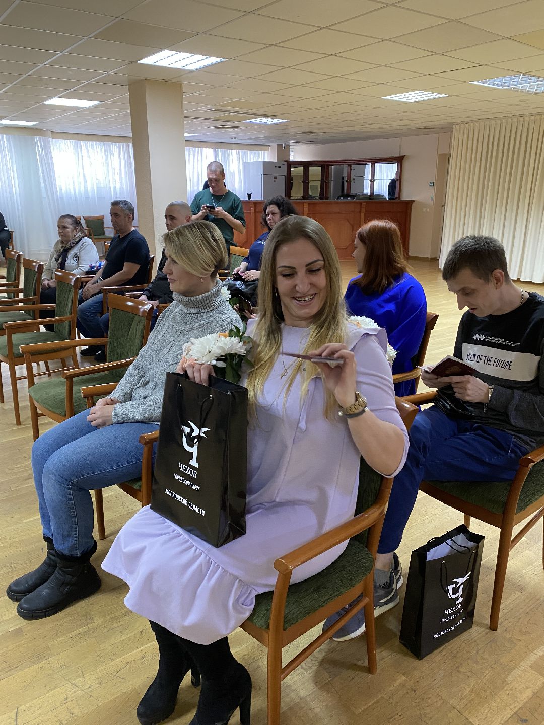 Чехов, паспорт, Луганск