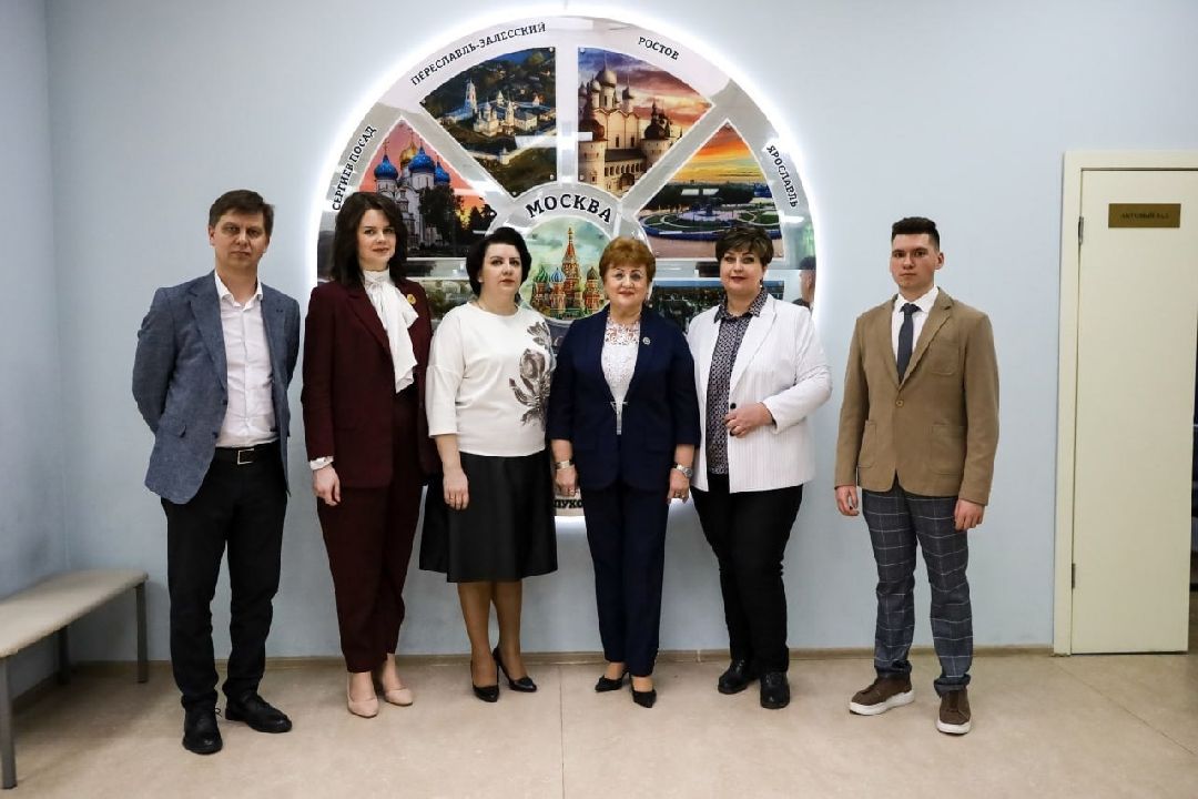 Серпухов, образование, наставник