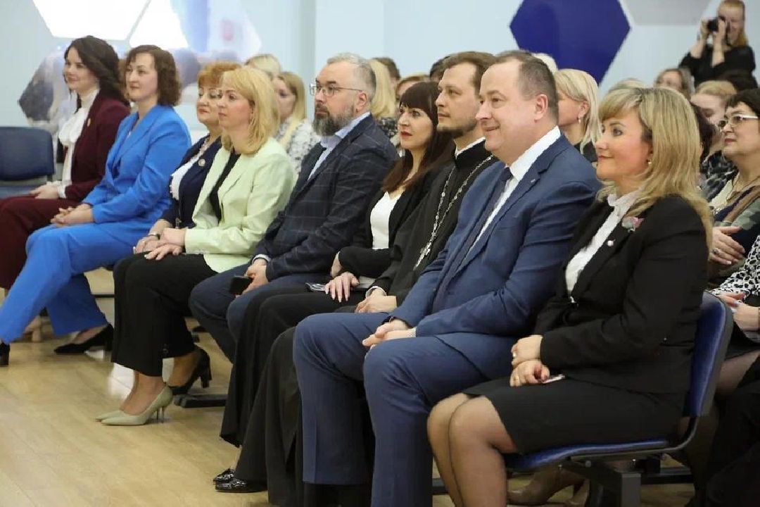 Серпухов, образование, наставник