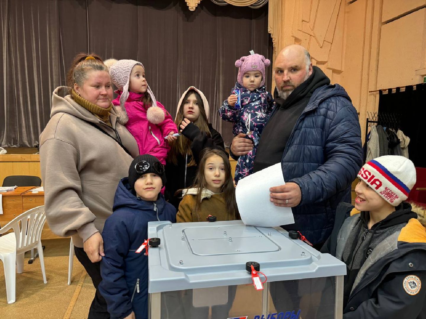 можайск, можайский городской округ, подмосковье, выборы 2024, выборы президента, многодетные семьи, пример детям, гражданская позициия, выбирают всей чсемьей,