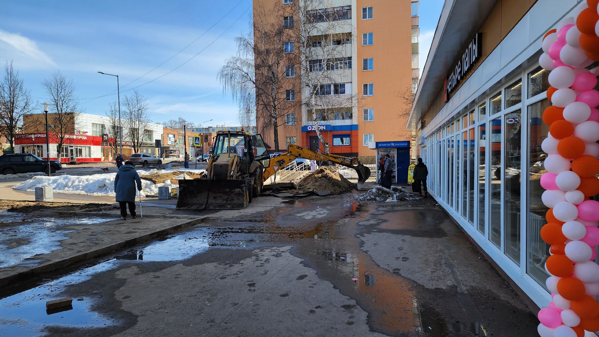 кашира, авария, теплоснабжение, трубопровод, аварийный ремонт, муп теплосеть, горячая вода,