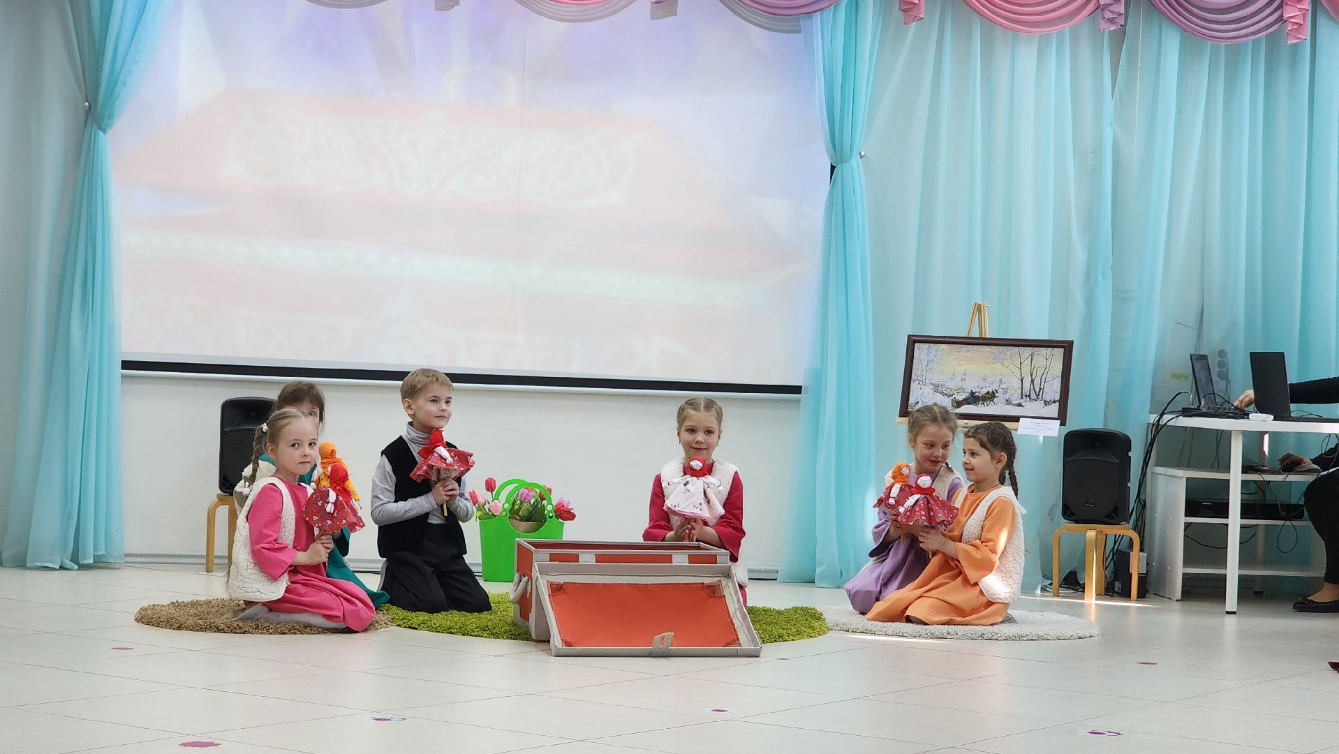 галерея в саду, образование, дети, искуство, детский сад,