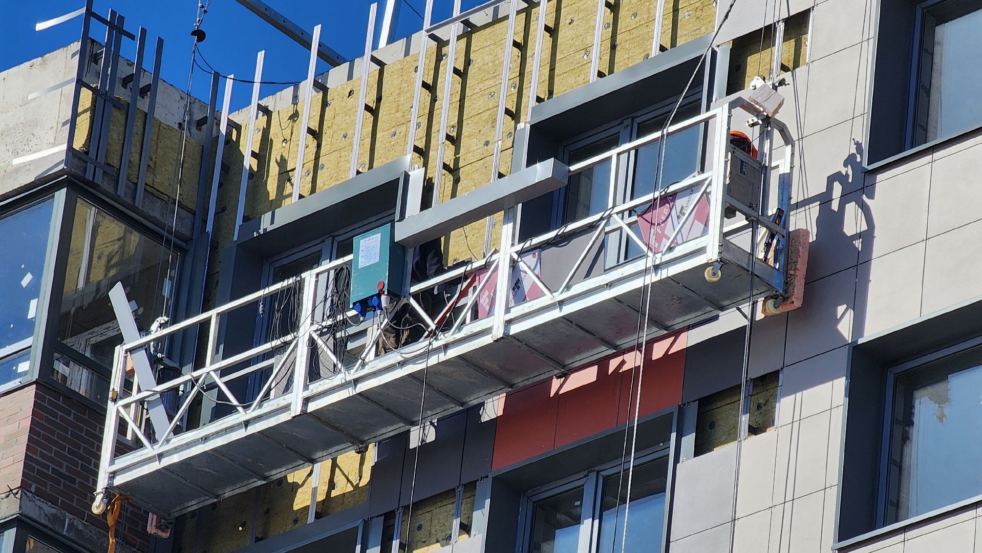 кашира, строительство, жк радужный, новостройка, вентилируемый фасад, керамогранит,