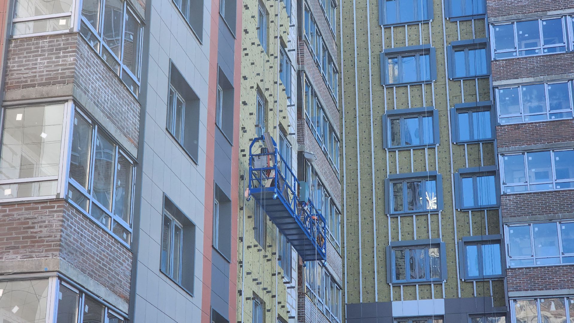 кашира, строительство, жк радужный, новостройка, вентилируемый фасад, керамогранит,