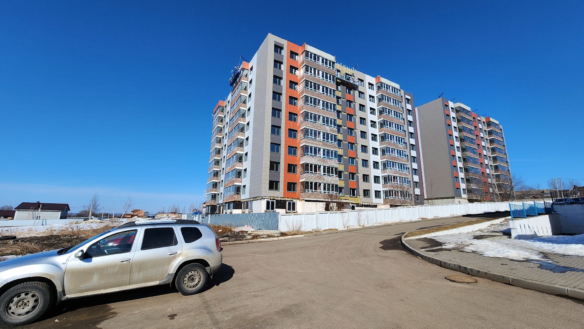 кашира, строительство, жк радужный, новостройка, вентилируемый фасад, керамогранит,