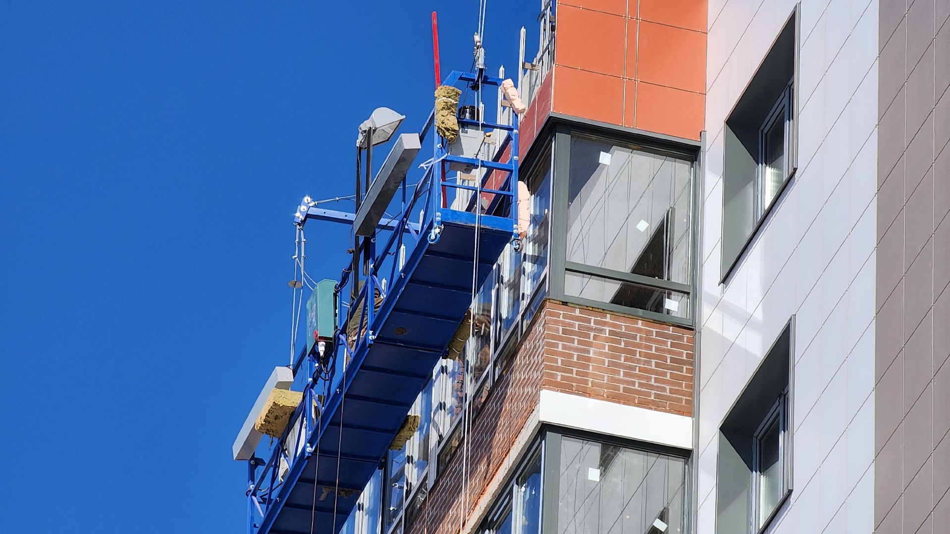 кашира, строительство, жк радужный, новостройка, вентилируемый фасад, керамогранит,