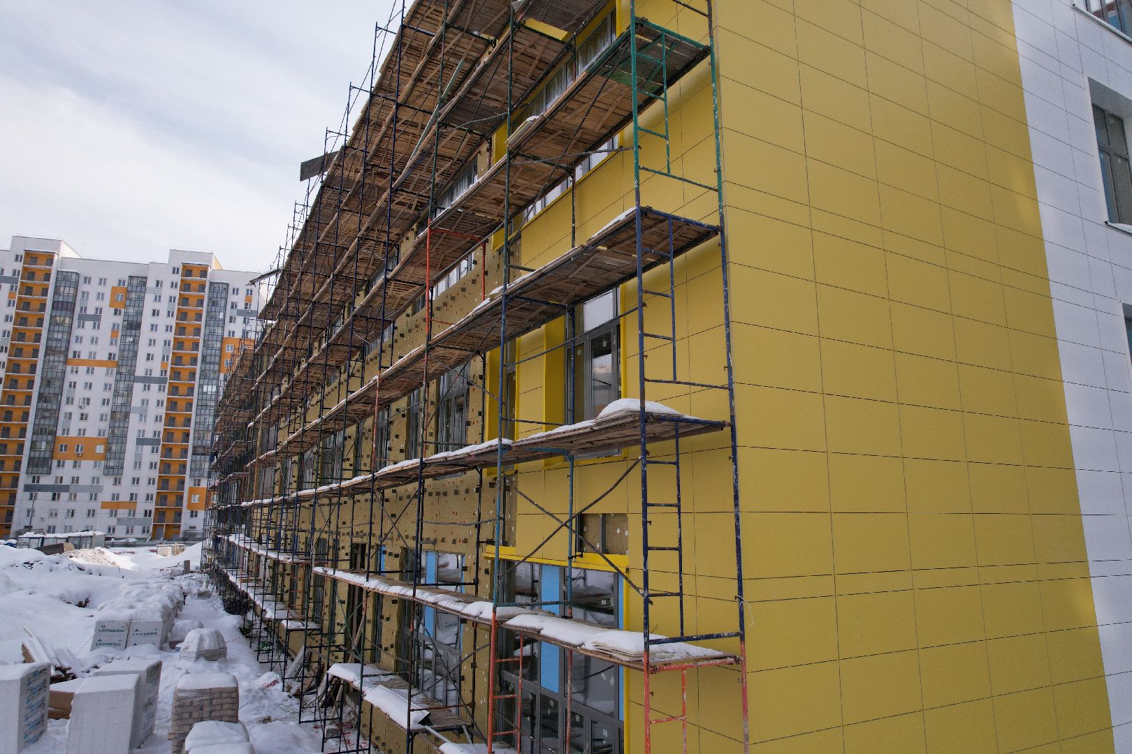 видео с коптера, школа, мытищи,