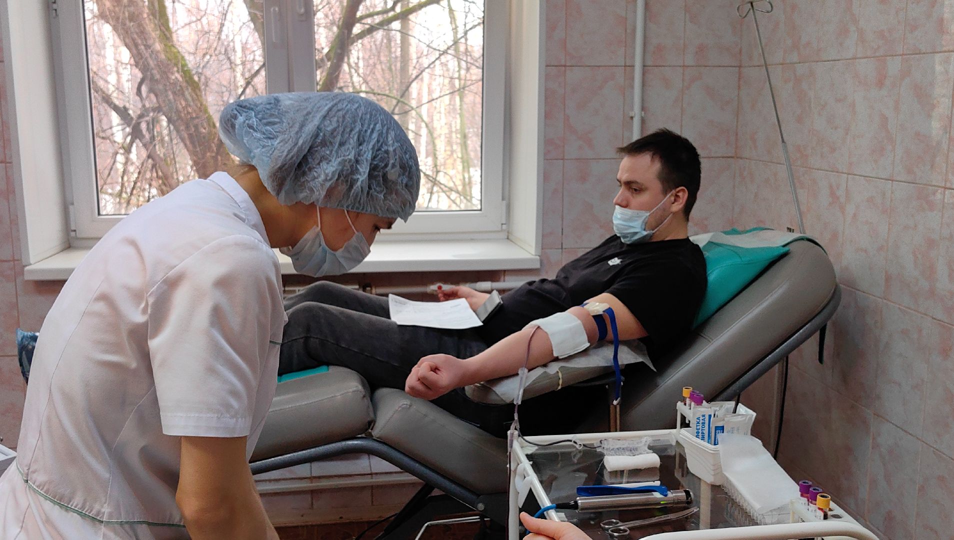 теракт, Крокус сити, кровь, пострадавшие,