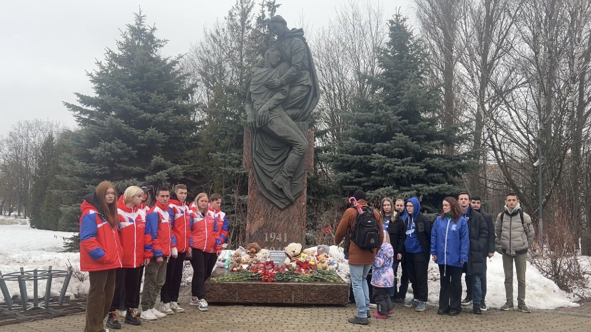 химки, мемориал, теракт, крокус сити холл,