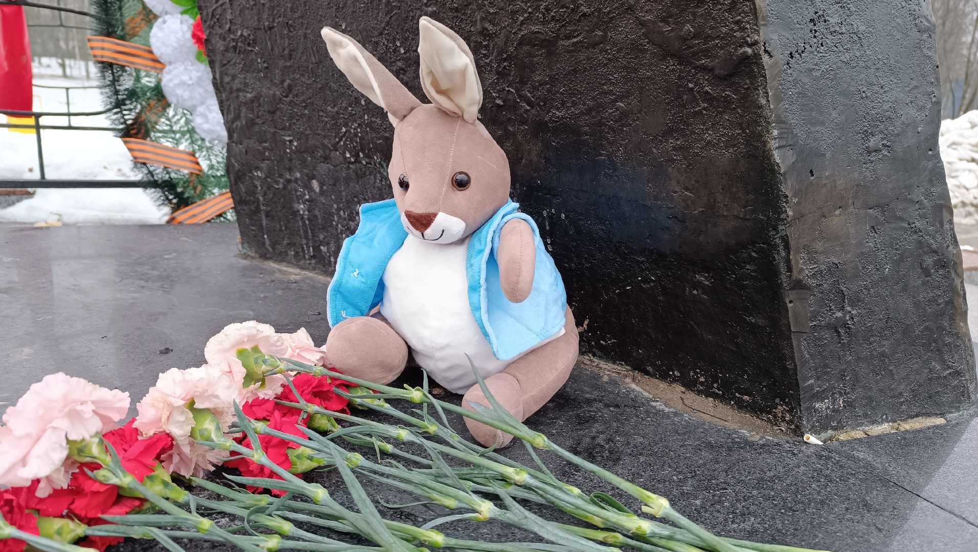 лобня, память, мемориал,теракт,