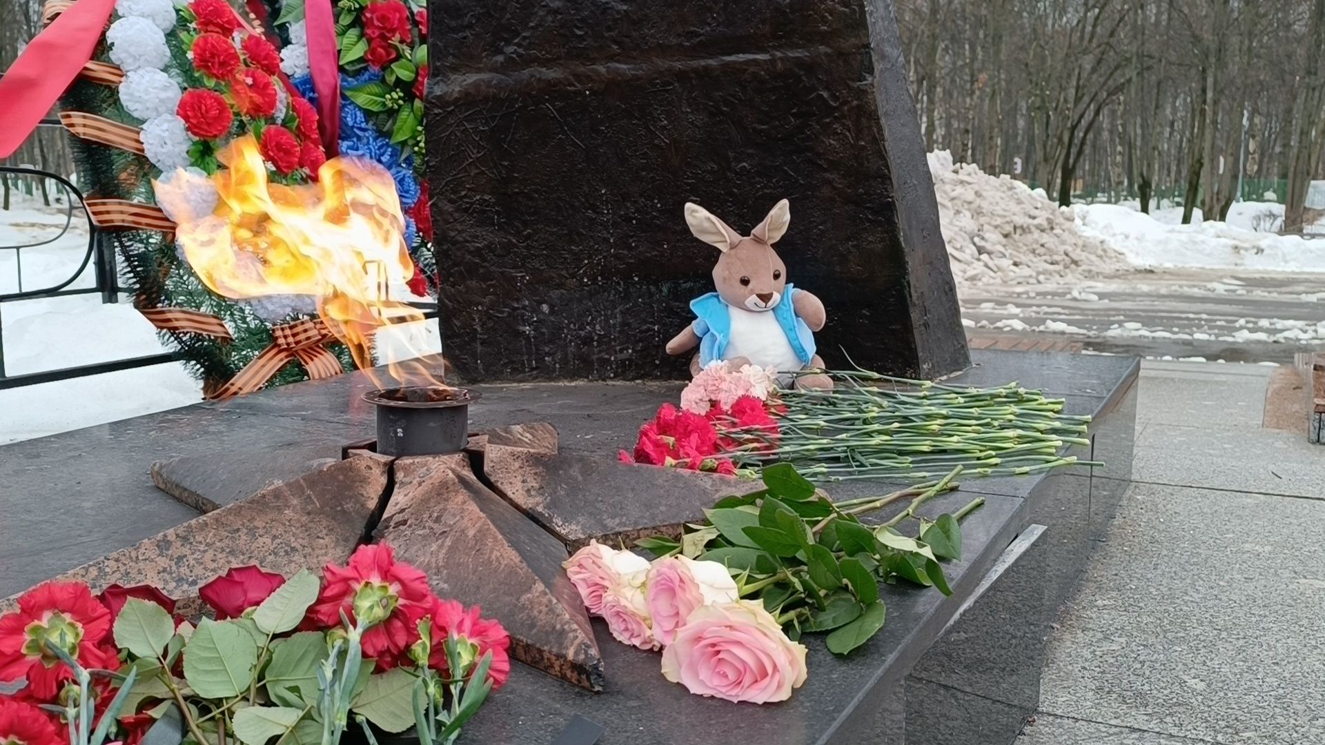 лобня, память, мемориал,теракт,