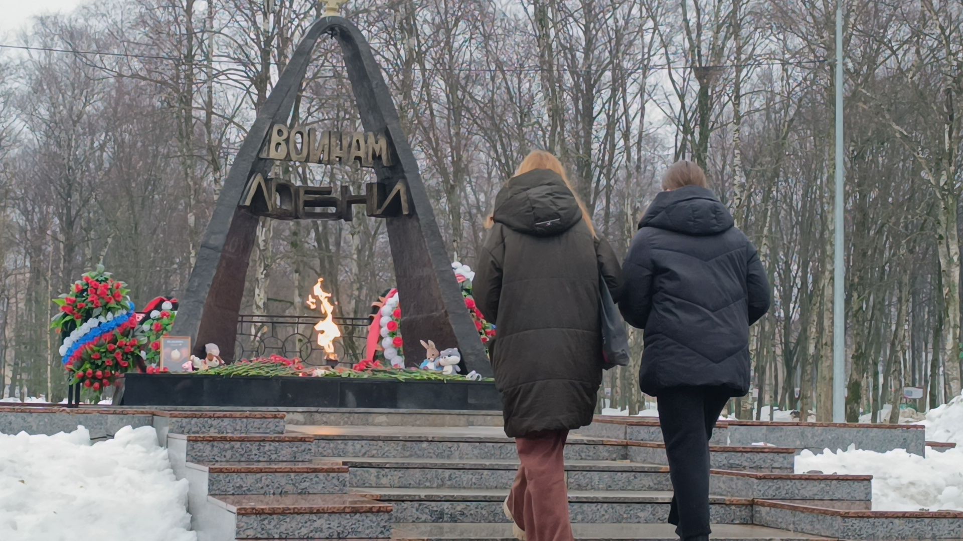 молодая гвардия, цветы, лобня, крокус сити холл,теракт,