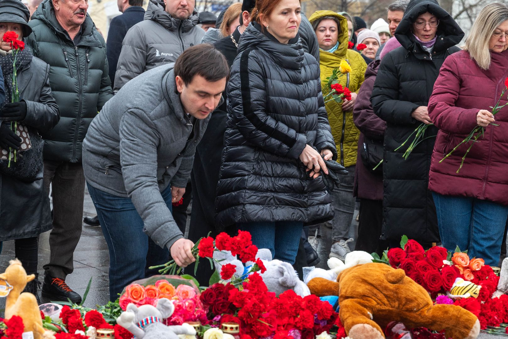 Реутов, ЧП, теракт, мемориал, день памяти, траур, митиг,