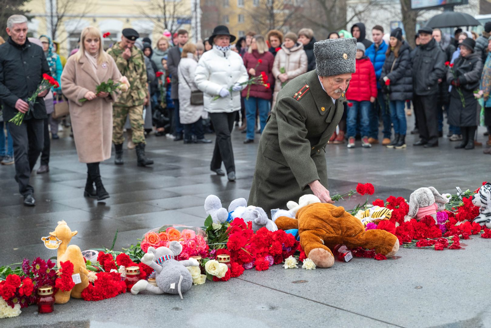 Реутов, ЧП, теракт, мемориал, день памяти, траур, митиг,