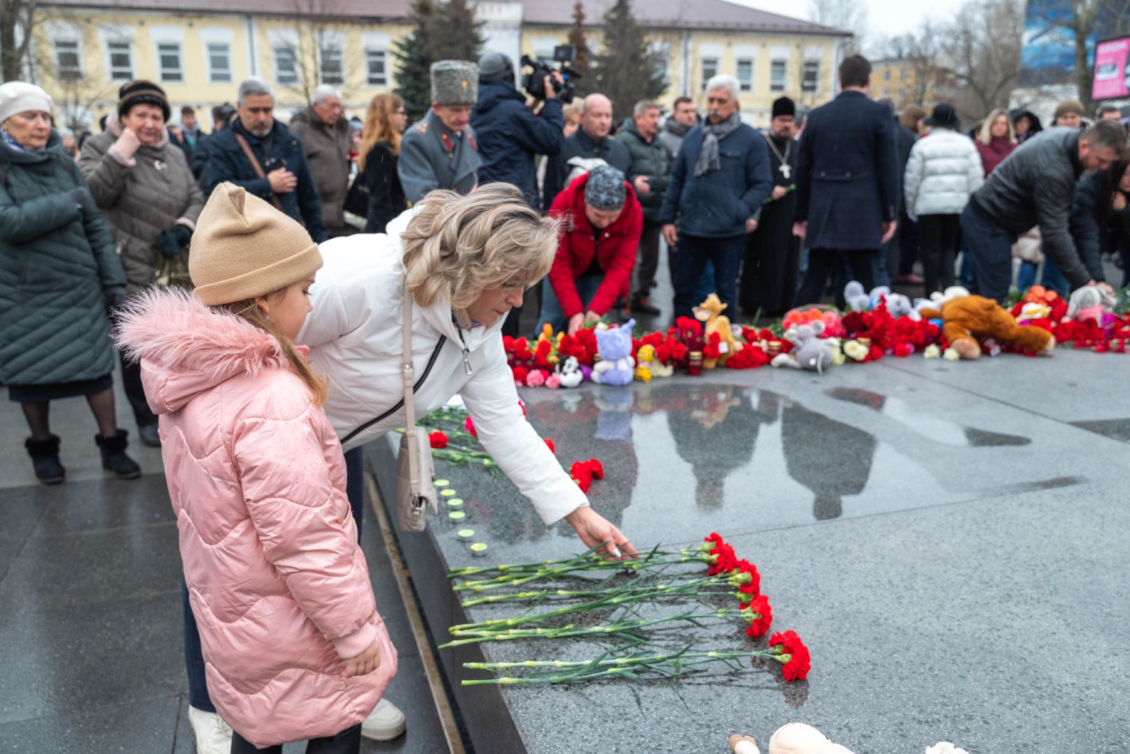 Реутов, ЧП, теракт, мемориал, день памяти, траур, митиг,