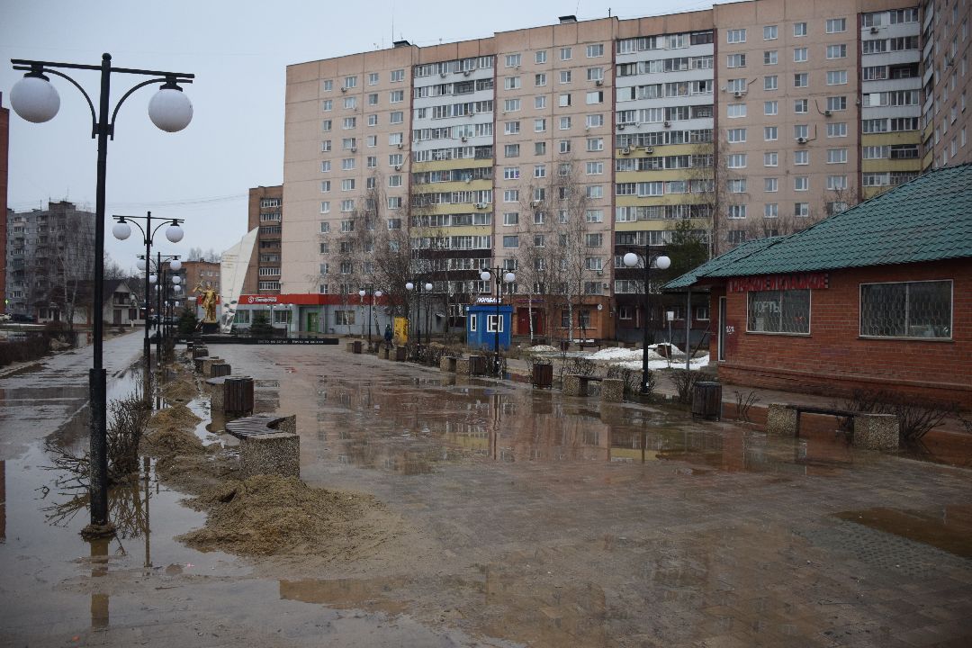 Павловский Посад, городской округ Павловский посад, дороги, лужи, снег, весна