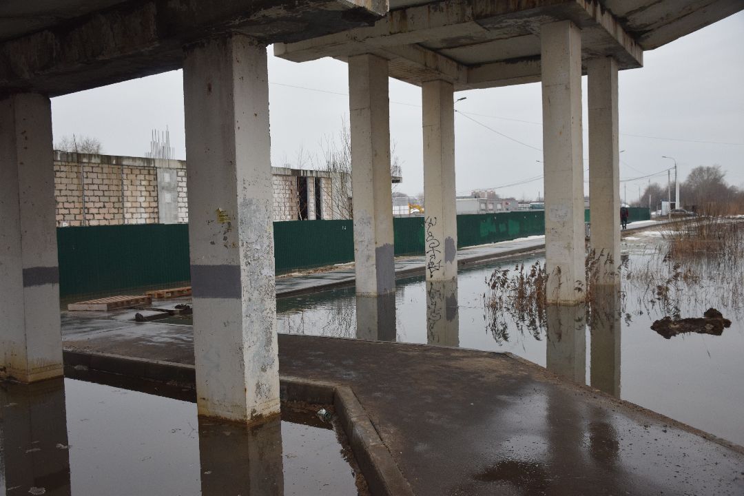 Павловский Посад, городской округ Павловский посад, дороги, лужи, снег, весна