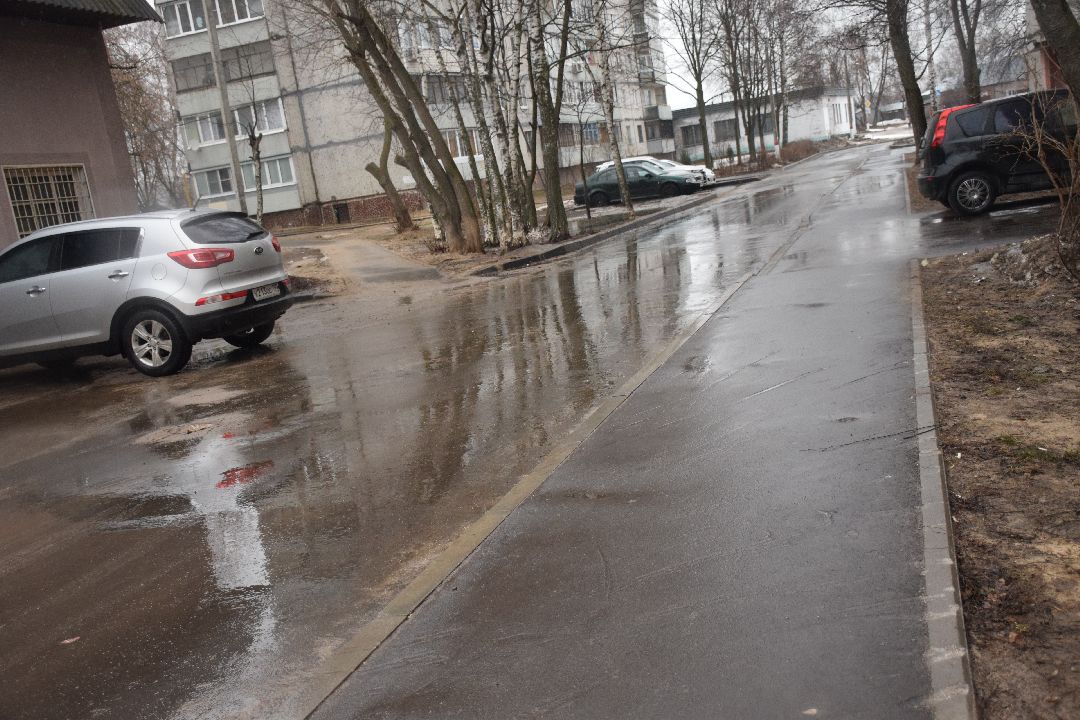 Павловский Посад, городской округ Павловский посад, дороги, лужи, снег, весна