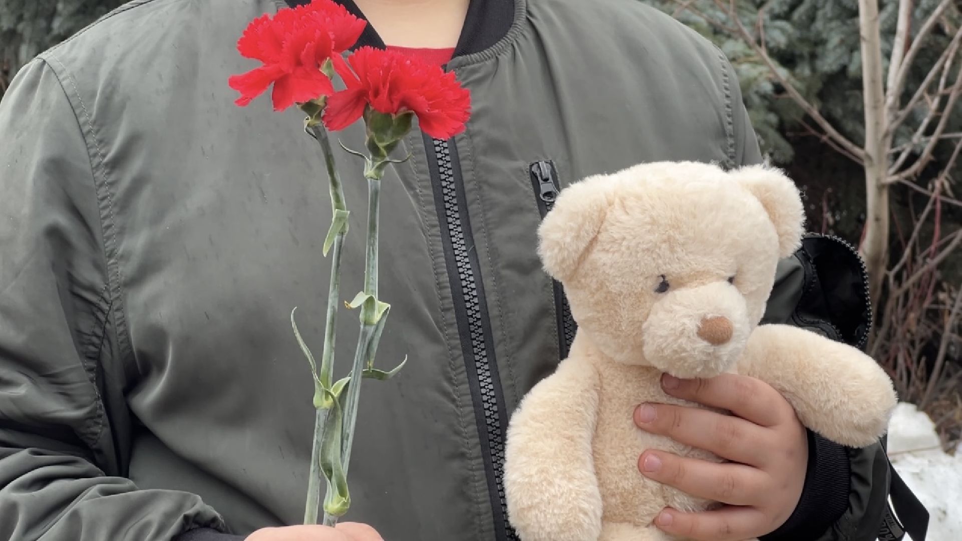 химки, крокус сити холл, стихийный мемориал, теракт,