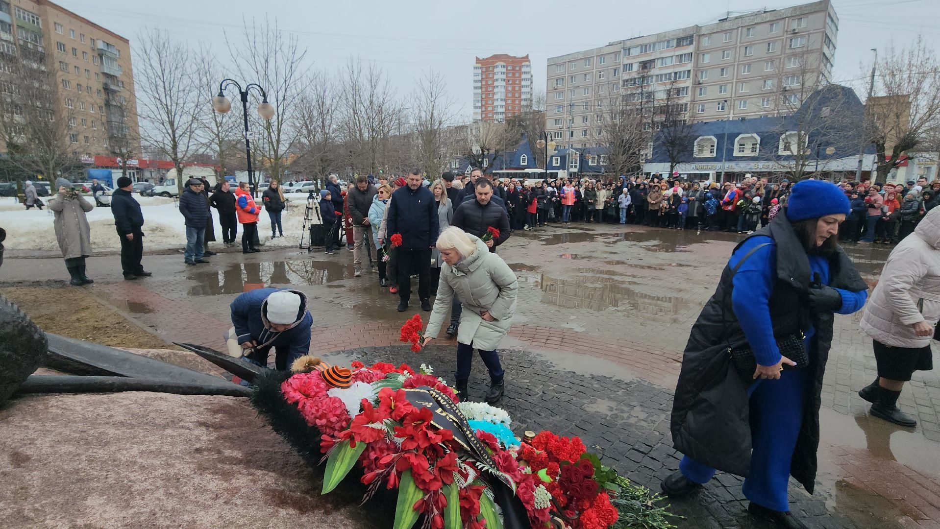 серпухов, крокус сити холл, теракт, серпухов скорбит, черный тюльпан,