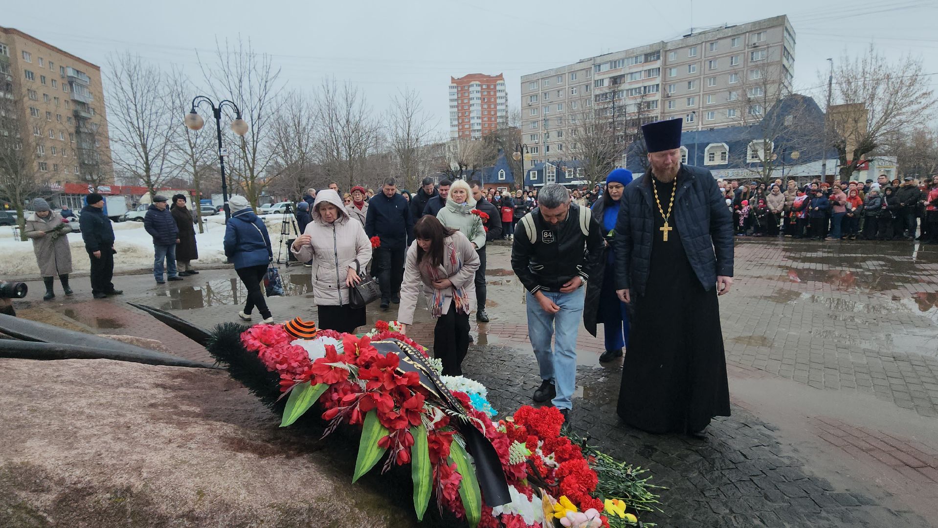 серпухов, крокус сити холл, теракт, серпухов скорбит, черный тюльпан,