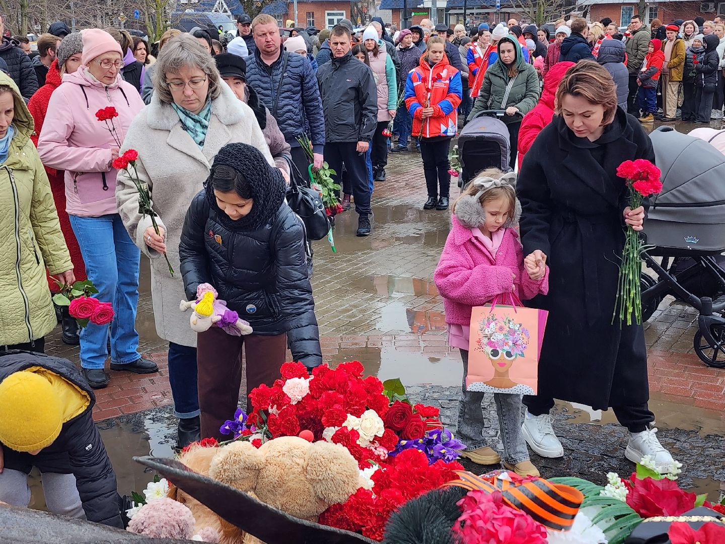 серпухов, Кристина, теракт в крокус сити холле, звездная площадь, террористы, теракт,