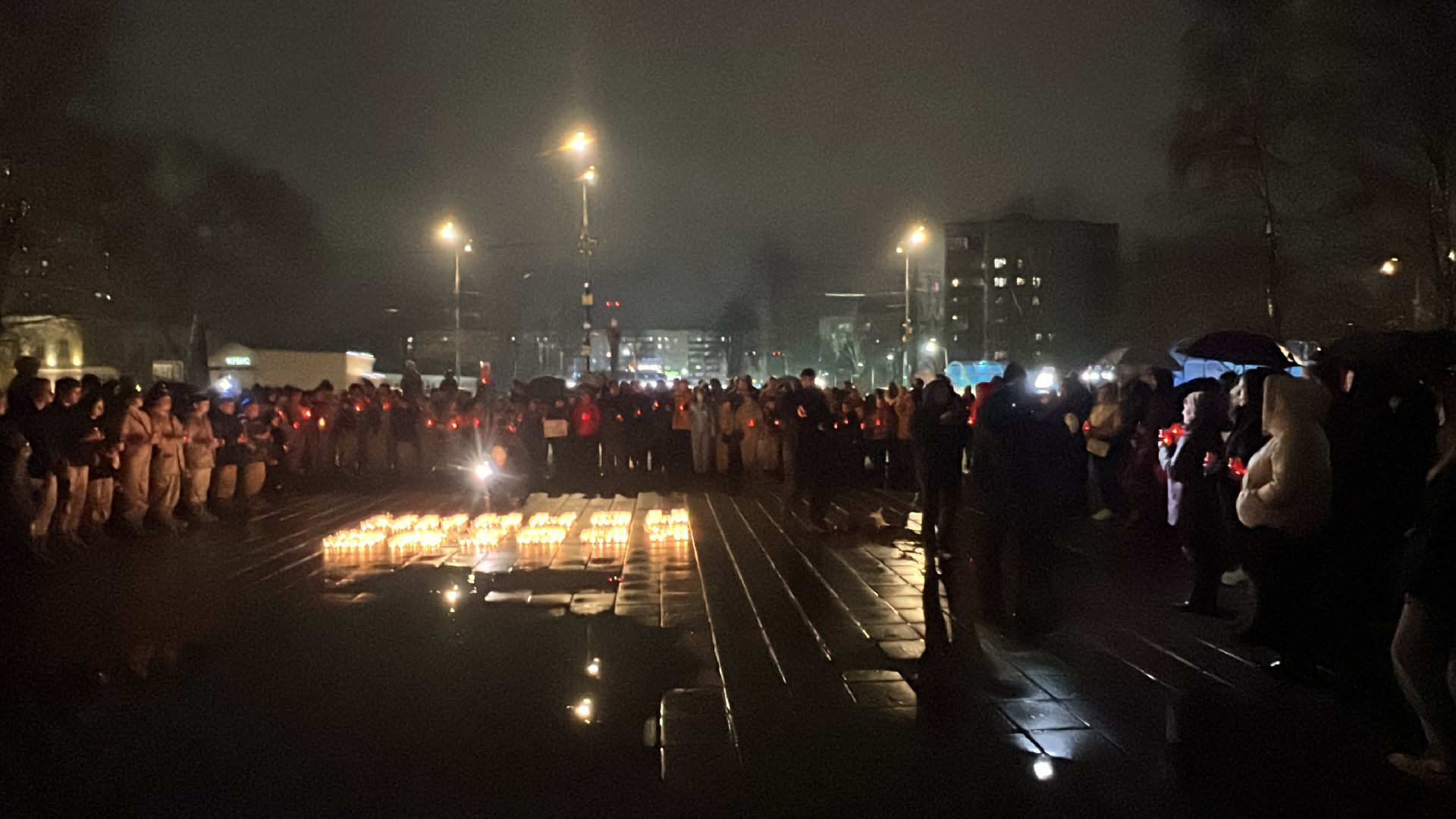 Солнечногорск, свеча памяти, стихийный мемориал, жители,теракт,