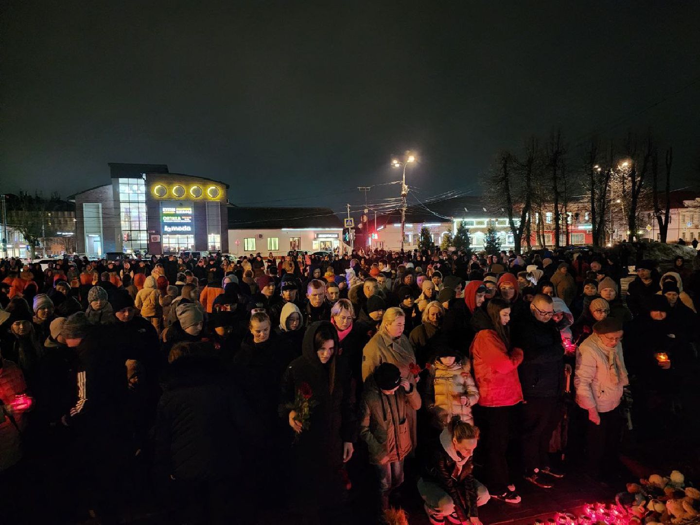 можайск, можайский городской округ, подмосковье, свеча памяти, память, теракт, свечи, теракт в крокус сити холле,