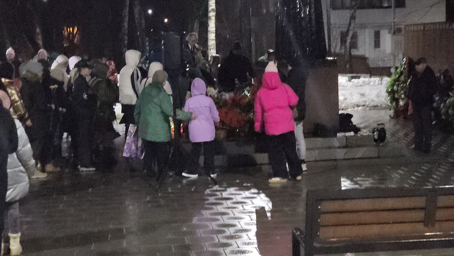 долгопрудный, свеча памяти, крокус, волонтеры, молодежный парламент,теракт,