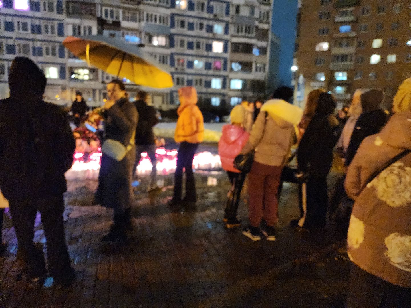 серпухов, свеча памяти, подмосковье, крокус сити холл,теракт,