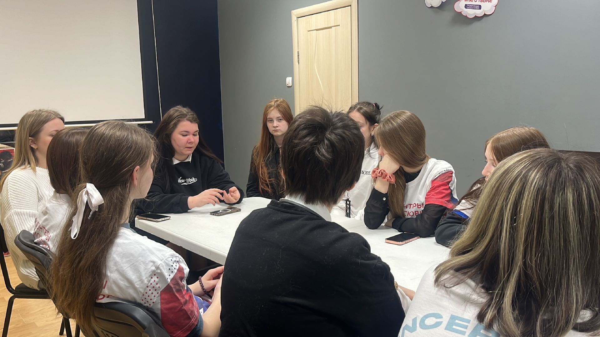 волонтер, волонтеры, волонтеры подмосковья, беседа,