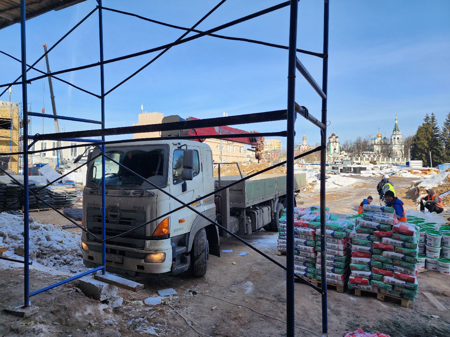 строительство социальных объектов, строительство школы,