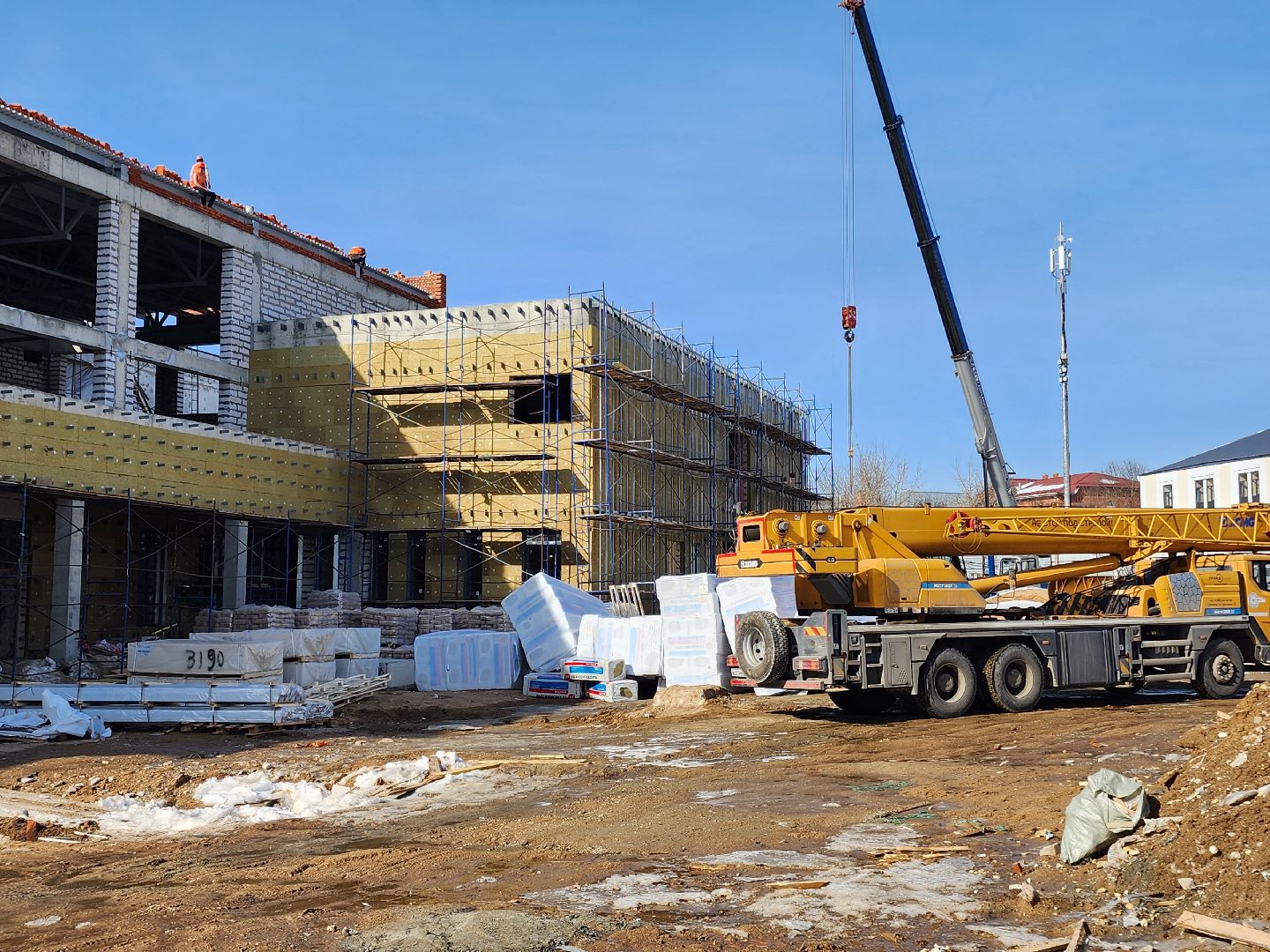 строительство социальных объектов, строительство школы,