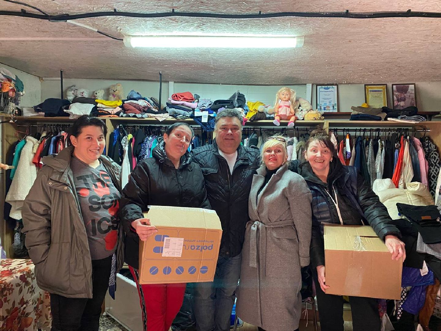 чехов, благотворительность, гуманитарная помощь, луганск, дети, обстрел, дети донбасса, лнр,