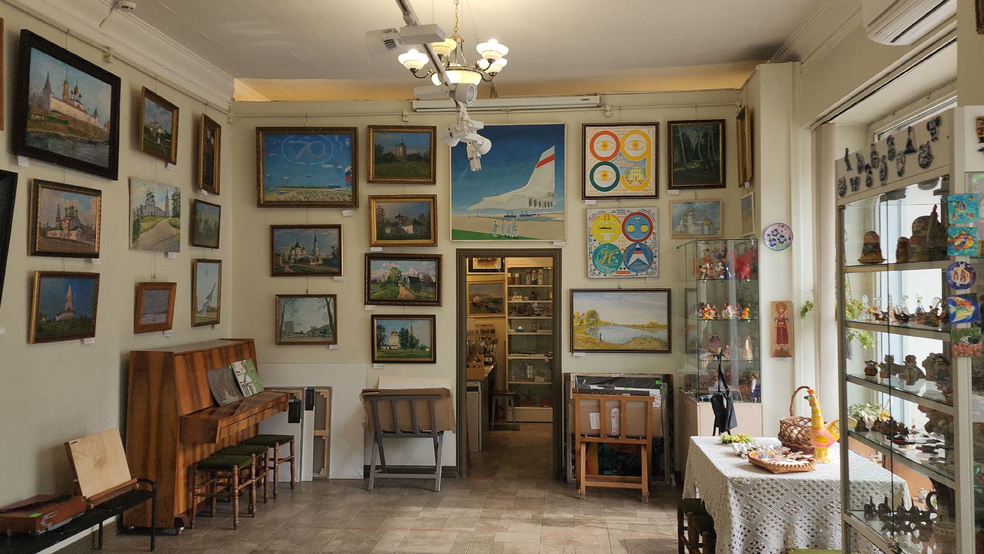 галерея 5 Дом, Жуковского 5, выставка, Виктор Лаврентьев, юбилей,