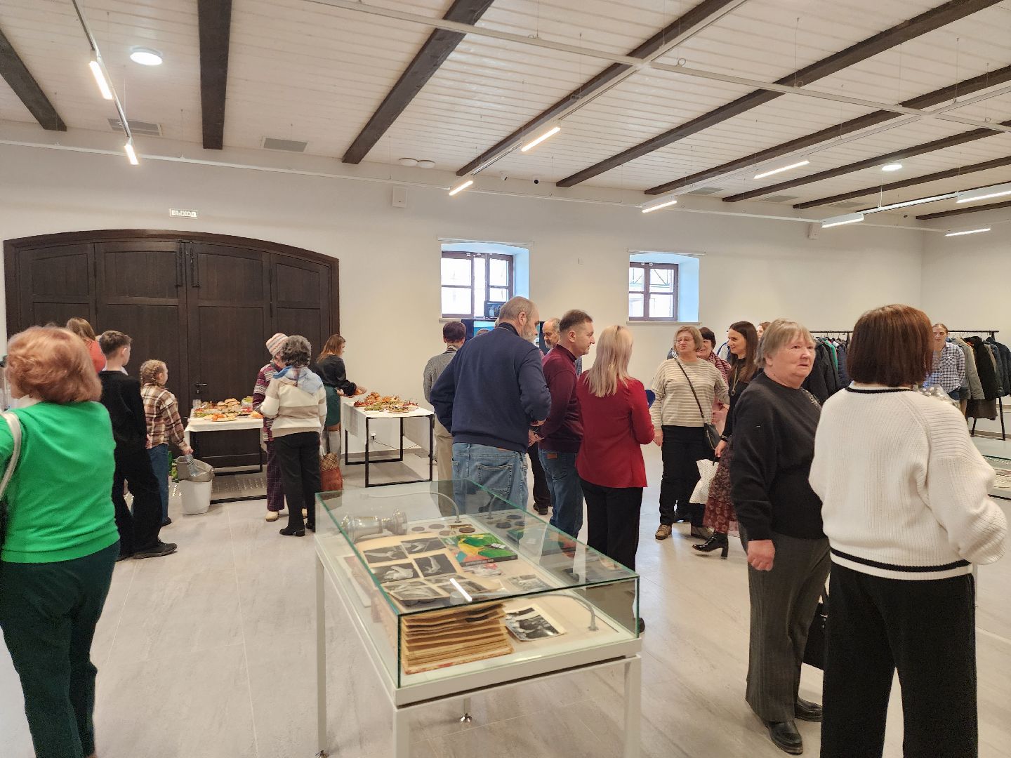 серпухов, подмосковье, СИХМ, каретный сарай, выставка, искусство, художественная выставка, художник,