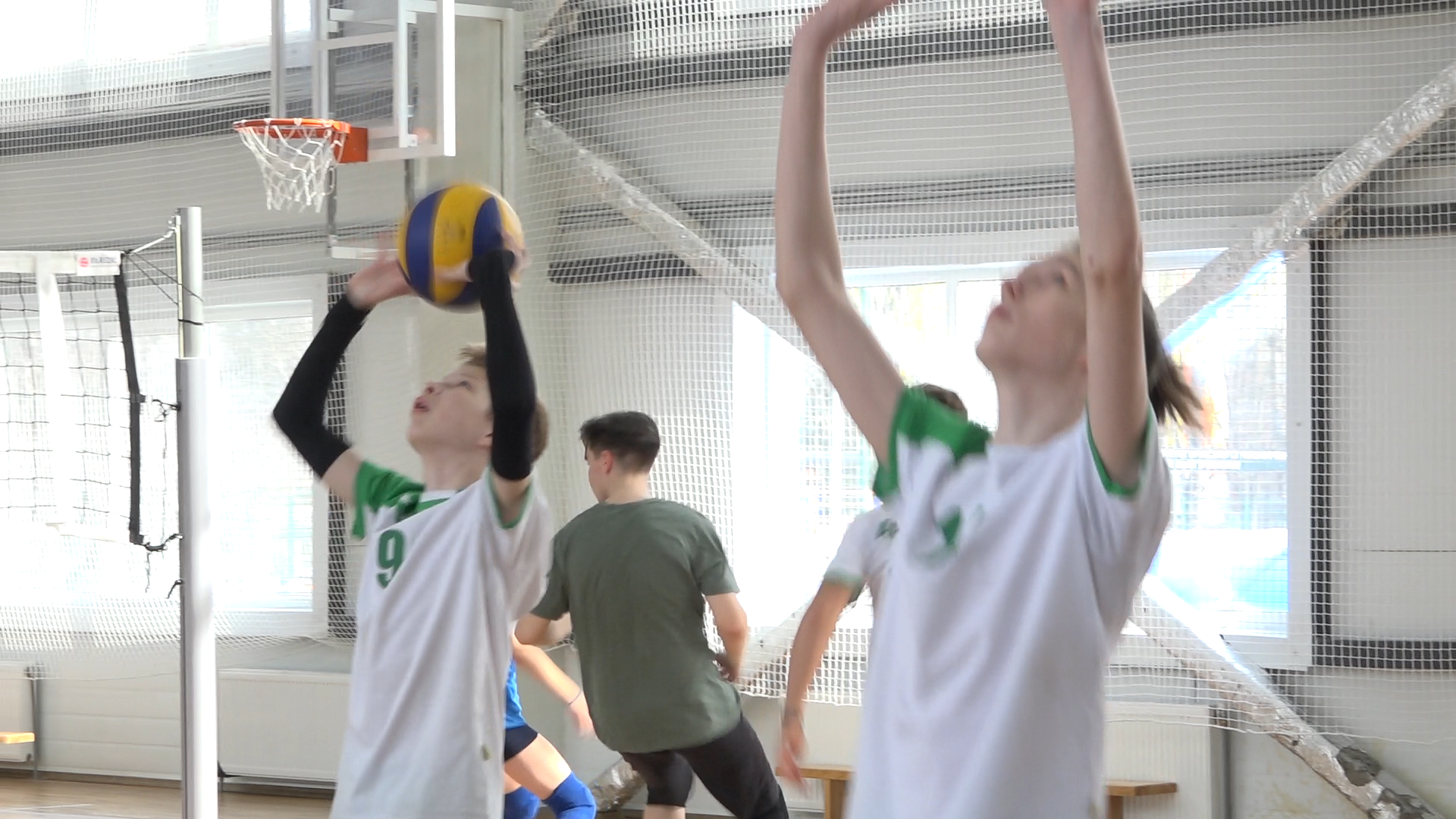 спорт во Власихе, юные волейболисты, ФОК имени Толубко, любительская волейбольная лига, Мария Стрекалова, Сергей Алексеев,власиха,